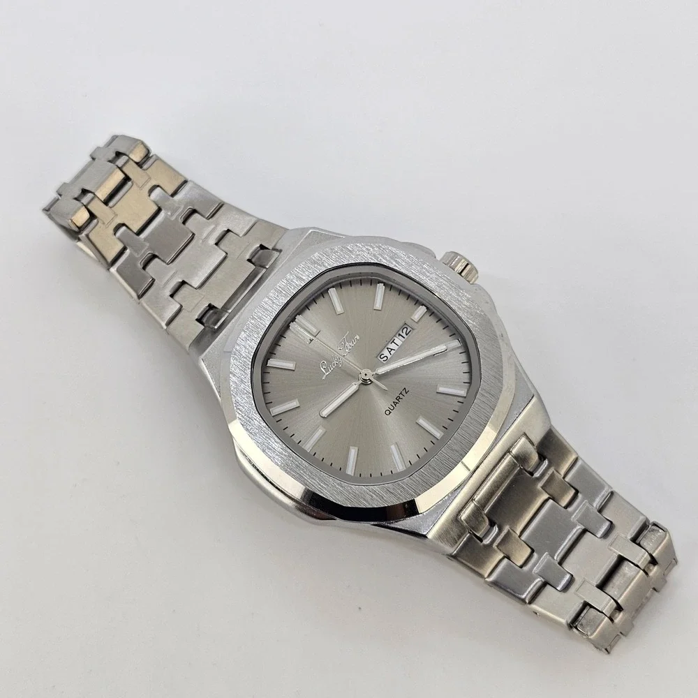 Lucky Fours Men's Watch 44MM Champagne Dial Day Date Gray Band 8